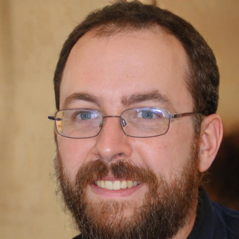 Carlos Mendoza, director financiero